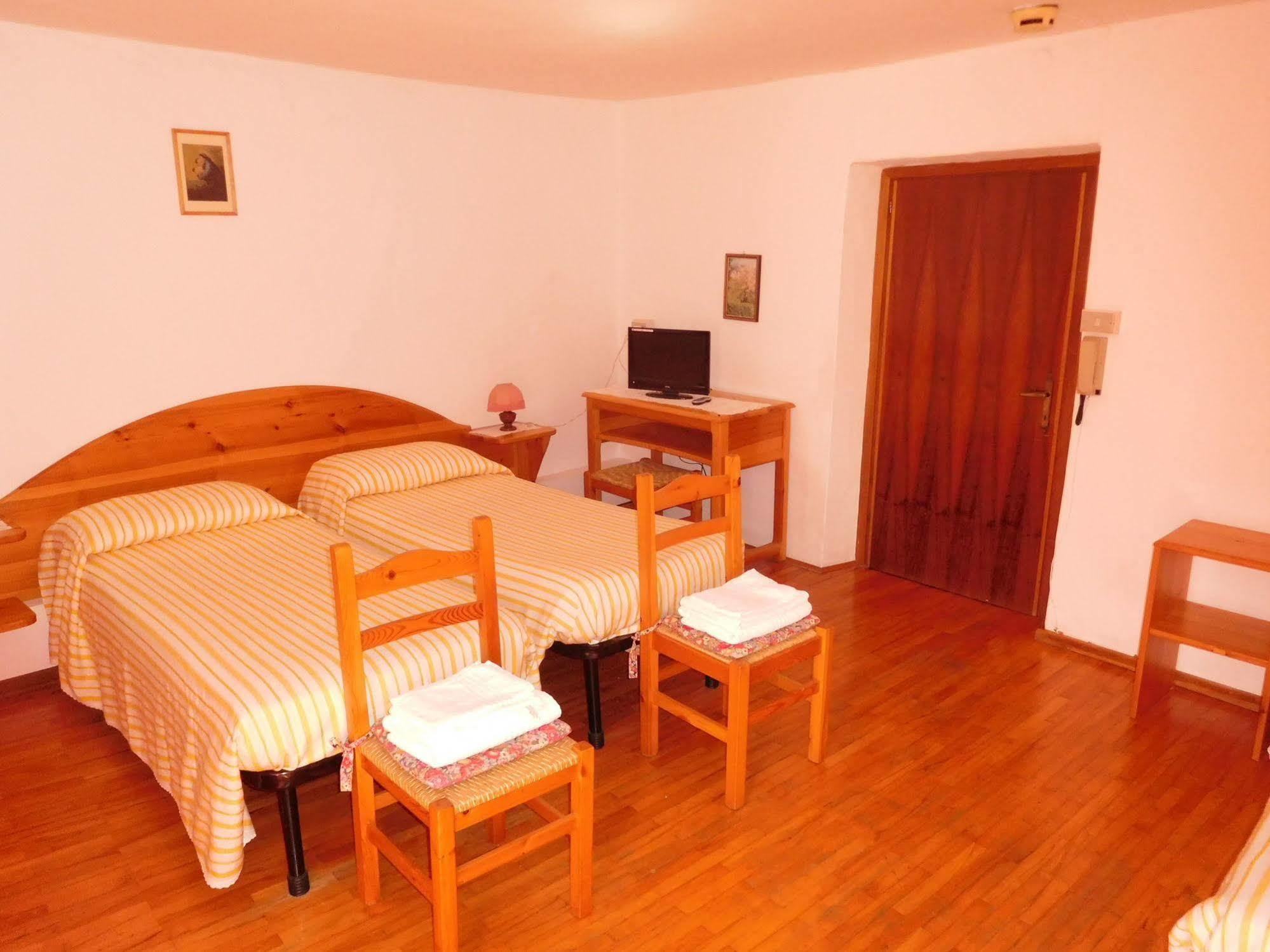 Antico Albergo Sant'Antonio Fonzaso Extérieur photo